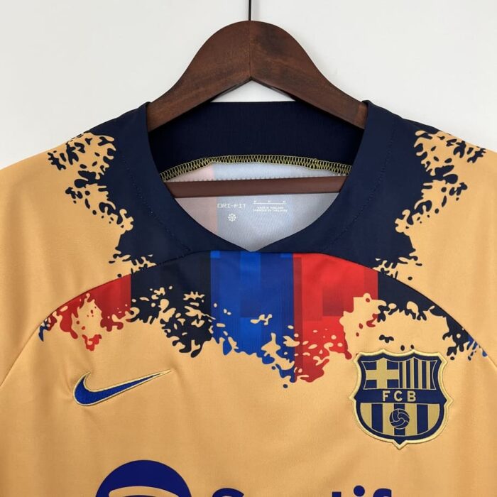 Barcelona 22-23 Special Golden Football Kit - Image 2