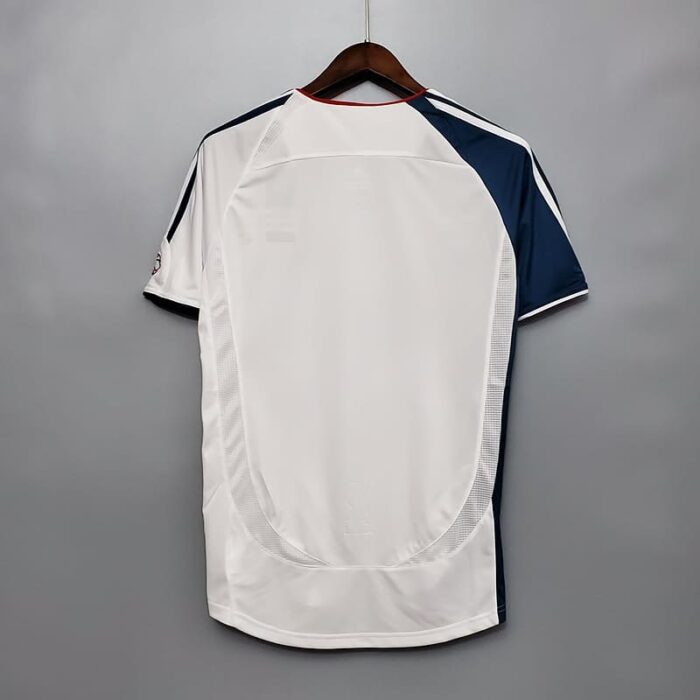 Liverpool 06-07 Away White Football Kit