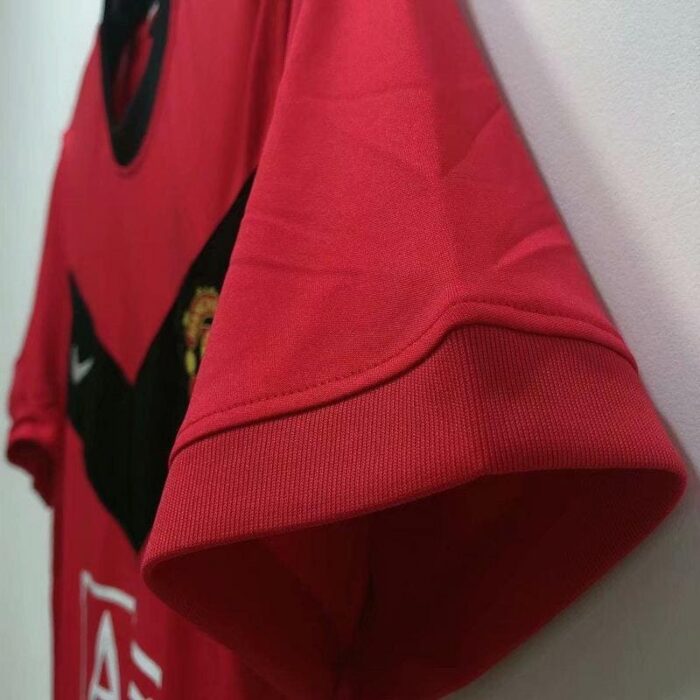 Manchester United 09-10 Home Football Kit
