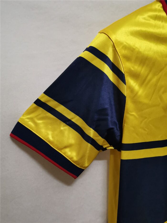 Arsenal 97-98 Away Yellow Football Kit