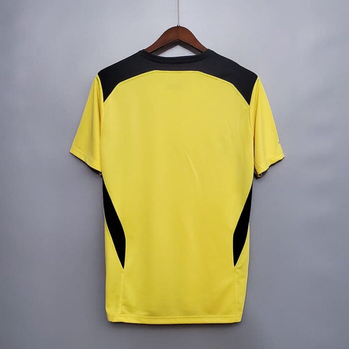 Liverpool 04-05 Away Yellow Football Kit