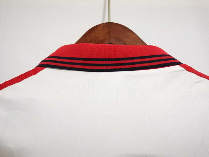 Bayern Munich 98-01 Away White/Red Football Kit